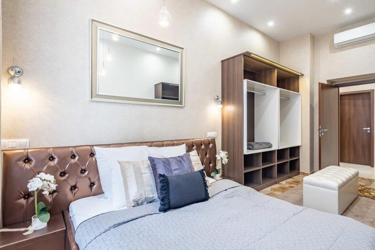 Splendid Perfectly Located Flat With Sauna Apartamento Budapeste Exterior foto
